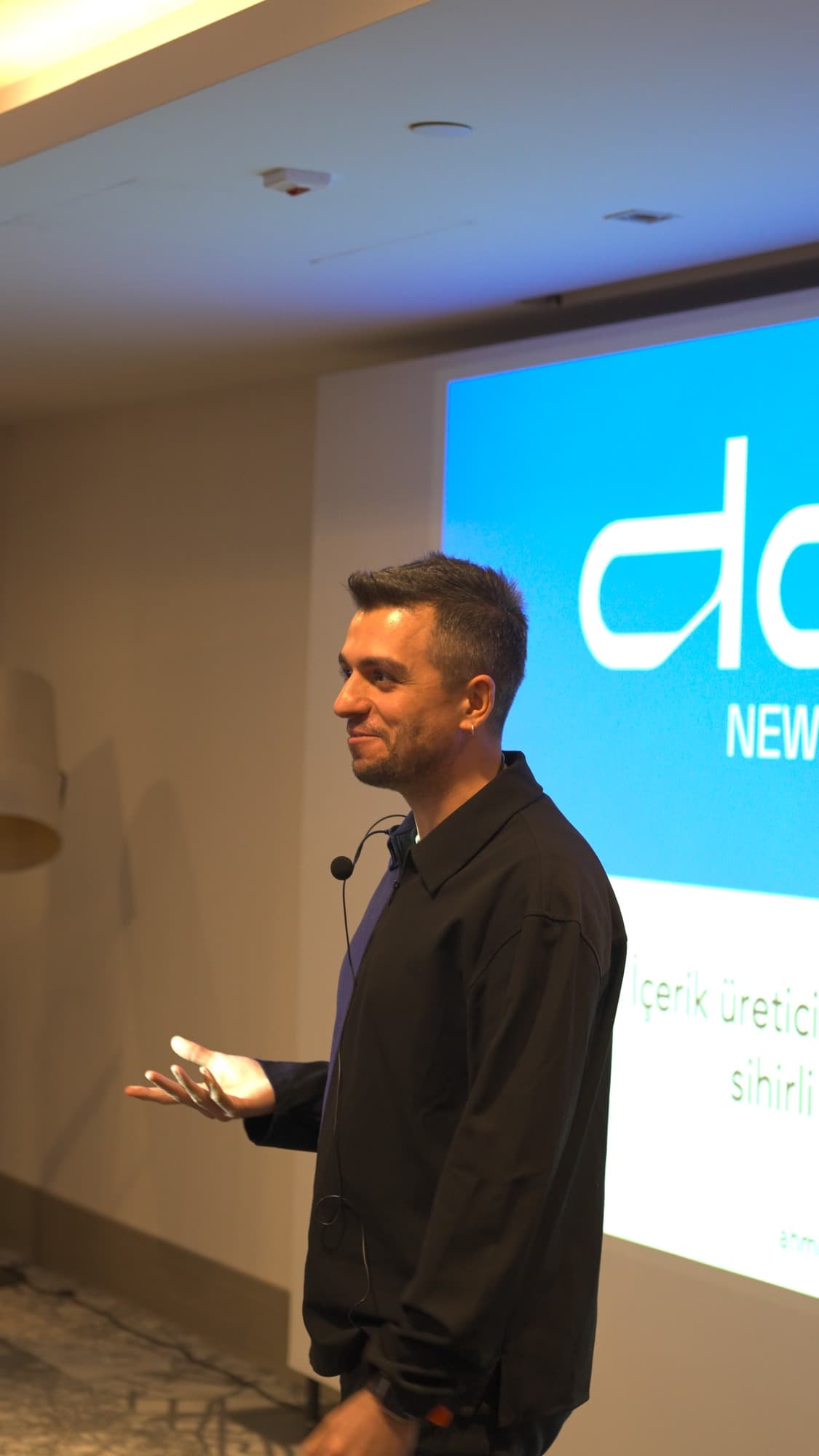 Creator Flow sahne sunumu